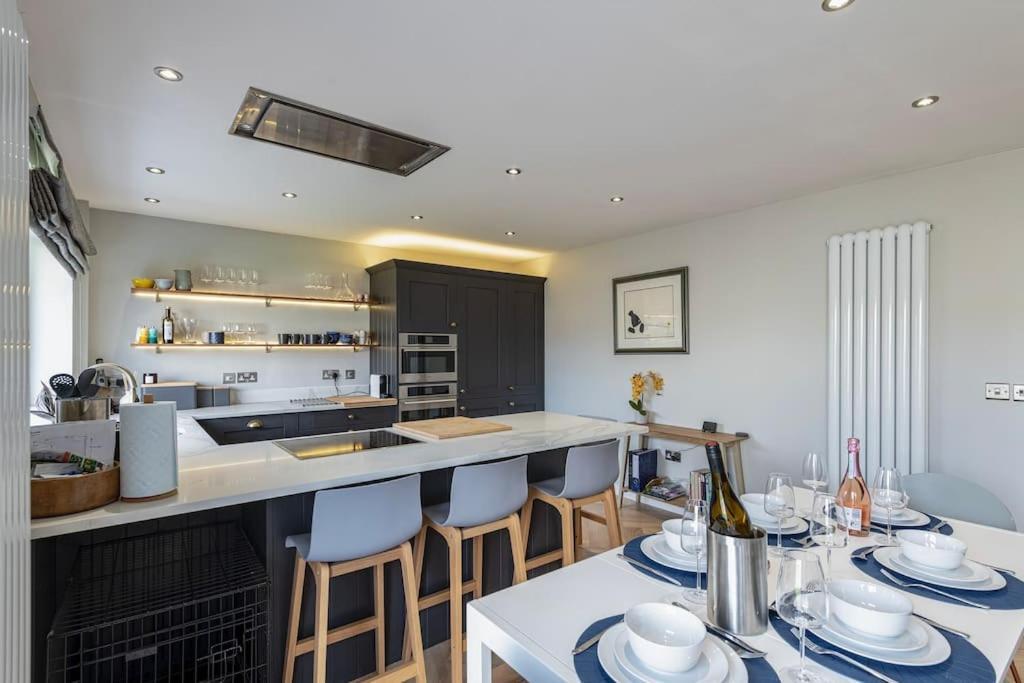 Family-Friendly Retreat Between Beach & Mountains Tremadog Ngoại thất bức ảnh